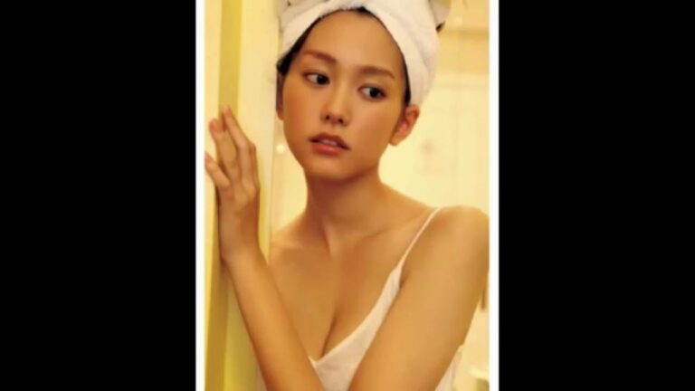 桐谷美玲 水着 Mask9 Com