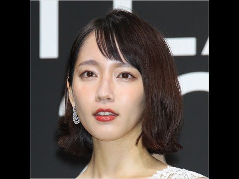 胸がこぼれそう!?吉岡里帆、大胆すぎる肌見せにファンから称賛の嵐! – ニュース 速報