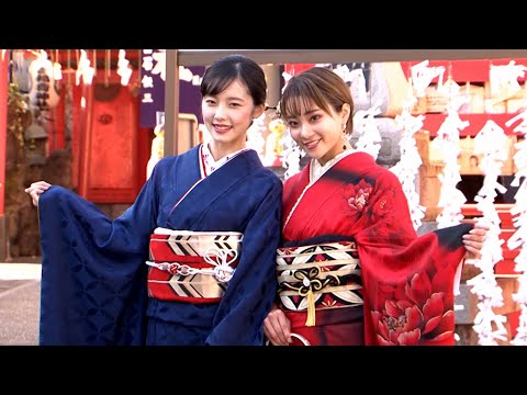 安田愛里&加藤小夏、晴れ着姿で新成人の抱負