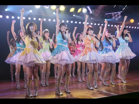 AKB48 16期研究生 初日公演ではつらつパフォーマンス!