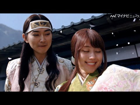 ”桃太郎”松田翔太&”かぐや姫”有村架純の子供が誕生!?微笑ましいメイキング映像も au新CM 『つながる歌』編&メイキング・インタビュー映像公開