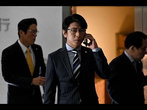 半沢直樹:“渡真利”及川光博の「倍返しだ」に反響 「震えた」「かっこ良すぎ」 “タブレット福山”山田純大とのコンビには…