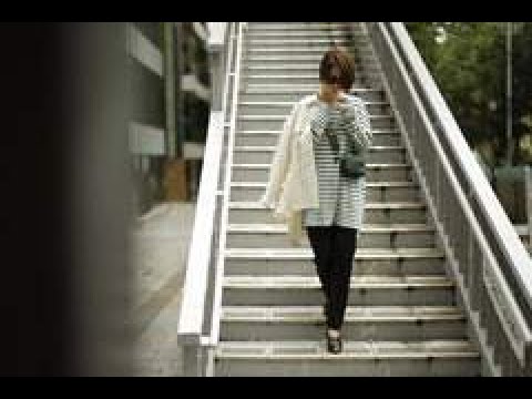 モデルの田中美保さん(37)がこのほど、30代になってから初めてのスタイルブック「MIHO TANAKA CASUAL-LIKE STYLE」(主婦の友社)を発売。ボーダーのトップスに黒いパンツを合わ