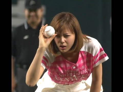 西内まりやの可愛すぎる白パンツ始球式が話題に ノーバンならずも絶賛の嵐