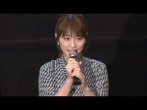 川栄李奈、柳楽優弥からの結婚祝福に笑顔