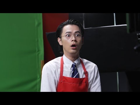 成田凌、メガネをかけたピザ開発担当者に!大きな発見にひらめき顔 ピザーラ新CM&メイキング・インタビュー映像公開