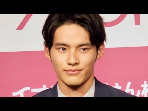 美形男子『中学生日記』の岡田健史が初CMイベントに登壇/イオンのほけん相談新CM発表会