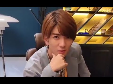 かのキレ 里中くん(髙橋優斗)は宗介さん(中島健人)に憧れる。皆でドラマ「彼女はキレイだった」をみよう♪
