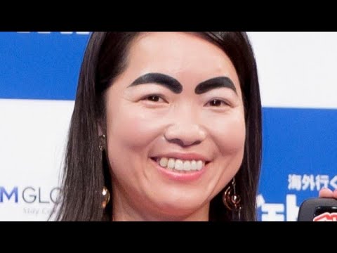 イモトアヤコさんがスクワットで赤ちゃんをあやす様子を公開。「珍獣ハンターの背中が素敵な母の背中に」