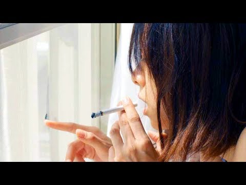 小松未来×桜井ユキ、14歳少女と27歳女性のラブストーリー/映画『真っ赤な星』特報