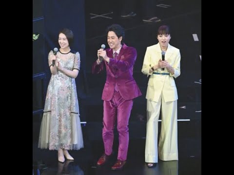 大泉洋、川口春奈、NHK和久田麻由子アナウンサーの司会3人は『カラフル』な衣装で登場 大泉はいきなりボケる【紅白歌合戦】