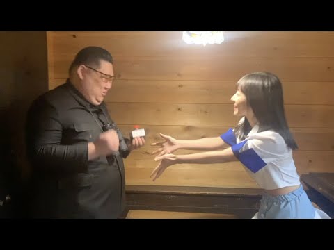 金正恩vs橋本環奈の握手会
