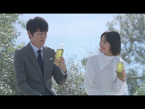 博多大吉、お茶CM出演で私服も緑に!?(CM 伊右衛門/本木雅弘 芦田愛菜 博多大吉 木村佳乃)