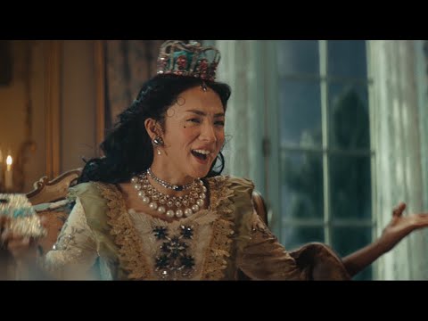 満島ひかり、松田龍平にお手本を見せつける!? UQ mobile「UQUEEN」シリーズ新CM『効果音』編公開