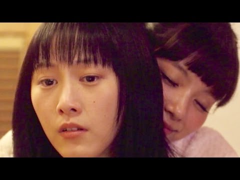 キュートなアイドル映画と思ったら大間違い!/松井玲奈×新川優愛W主演『めがみさま』予告編