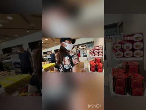 【片瀬那奈ちゃんと東京への帰り道】諏訪湖のサービスエリアに温泉!?最高の景色と長野県の名産品を購入〜 #shorts