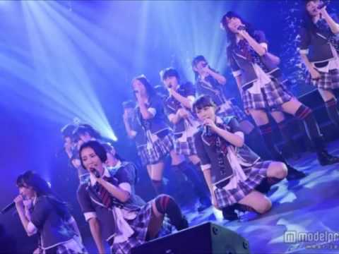 HKT48公演中のちょっとエッ●なハプニング!やっちまった穴井&秋吉ww