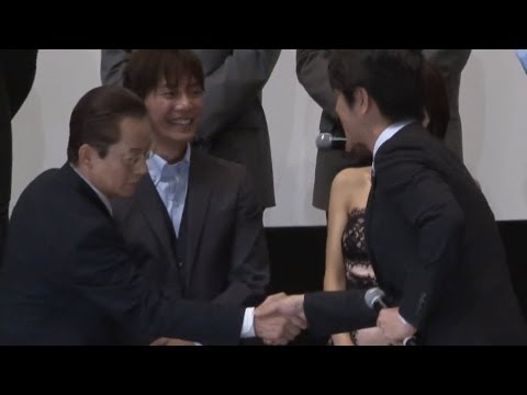水谷豊、ミッチーのあいさつに爆笑 映画「相棒-劇場版3-」初日舞台あいさつ(2) #Partner #movie