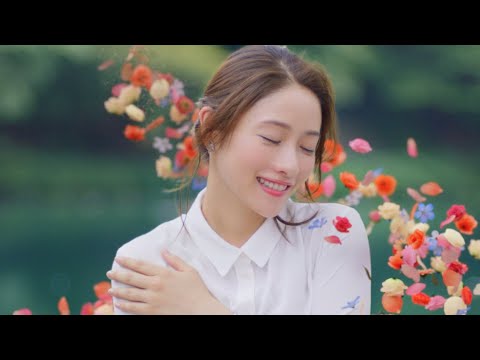 石原さとみ、ママになって初CM!やさしい香りがふわっと包み込む/「ハミング フレア フレグランス」CM+メイキング+インタビュー