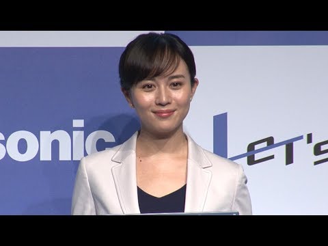 比嘉愛未、久々のナース姿は「不思議な気持ち」