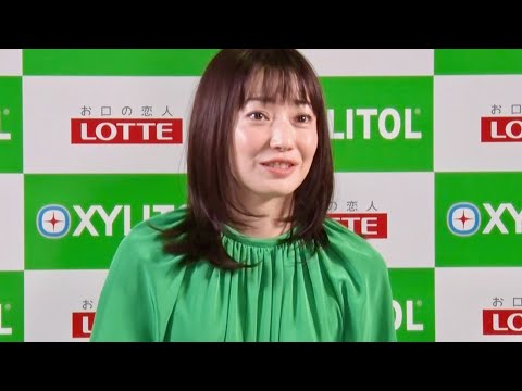 菅野美穂、乳歯が一本残ってると告白!100歳まで使いたい/ロッテ「キシリトールガム」CM