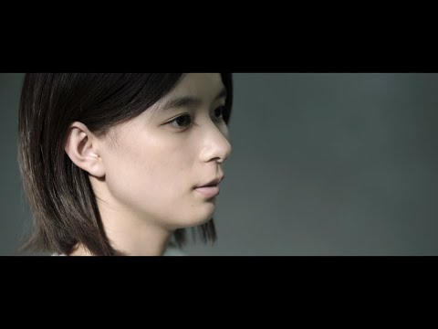 芳根京子「うそつきなんですよ、私って」不敵に笑う衝撃の特報解禁<ファーストラヴ>