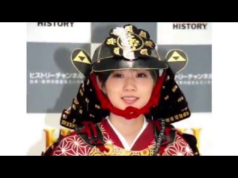 田名部生来(AKB48)、ヒストリーチャンネル『戦いの城/特別編 山城へ行こう』で甲冑姿にドキドキ興奮状態で登場!