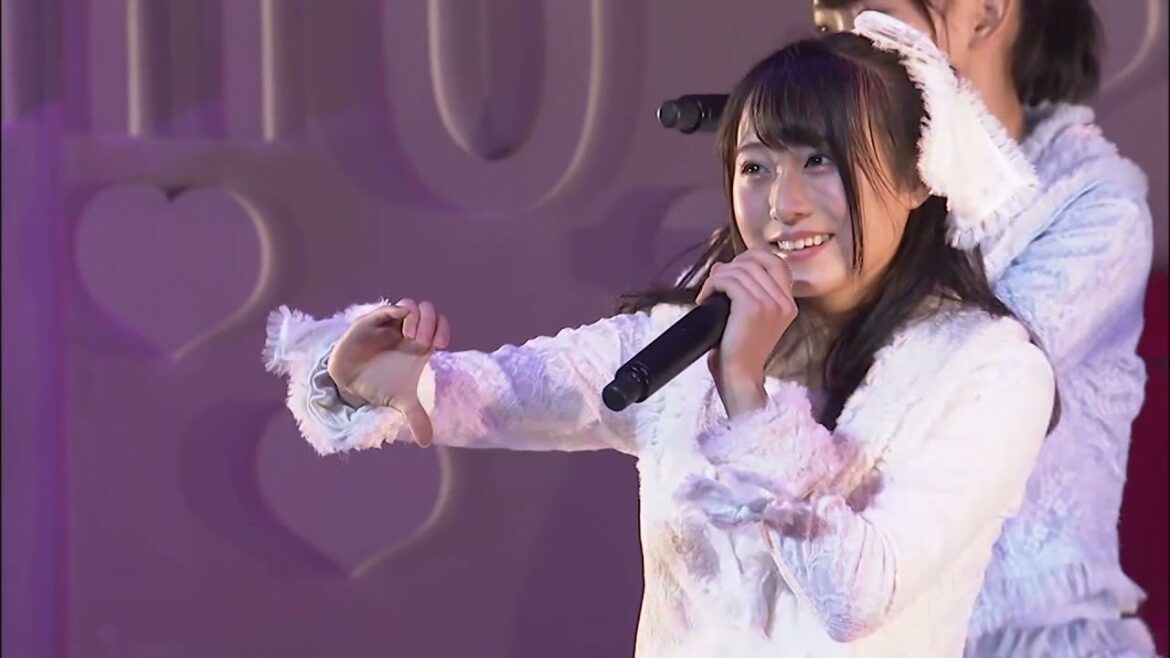 7ji 12fun no Hatsukoi 7時12分の初恋 – AKB48 Team 8 (Sakaguchi Nagisa 坂口渚沙 Center) | Eito no Hi エイトの日 2017