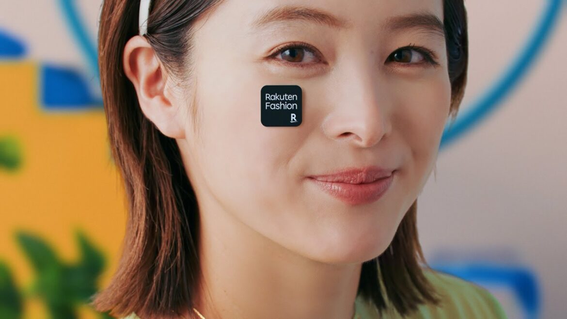 清野菜名、大人な雰囲気の最新春コーデで登場! Rakuten Fashion新CM