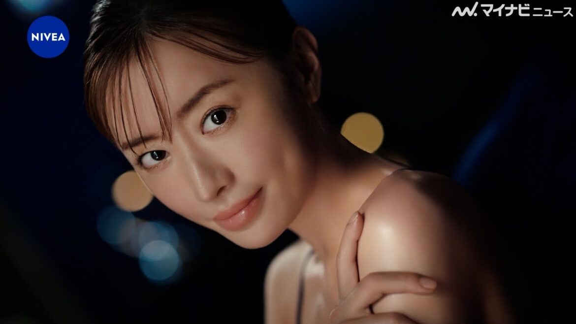 松本まりか、しっとり艶肌披露!アフレコで噛んだ時のリアクションが可愛いすぎる 「ニベアプレミアムボディミルク」新TVCM『うるおいつやライン編』&メイキング・インタビュー映像公開
