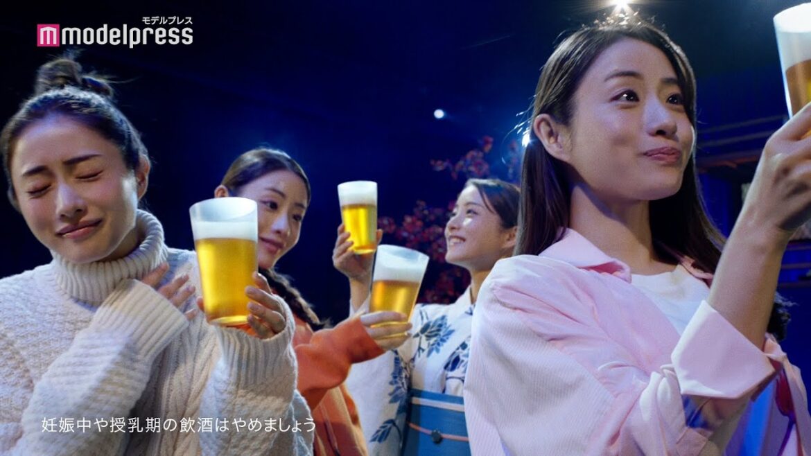 石原さとみ、旬の味覚&ビールに「うまっ!」「金麦」新CM