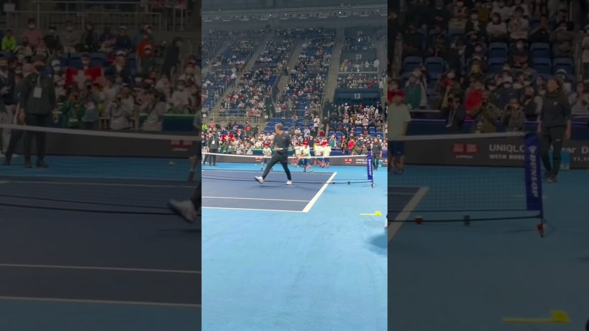 小学生が錦織圭&フェデラーの最強ダブルスに勝つ瞬間【#Shorts 】【#UNIQLO LifeWear Day Tokyo 2022 with Roger Federer】
