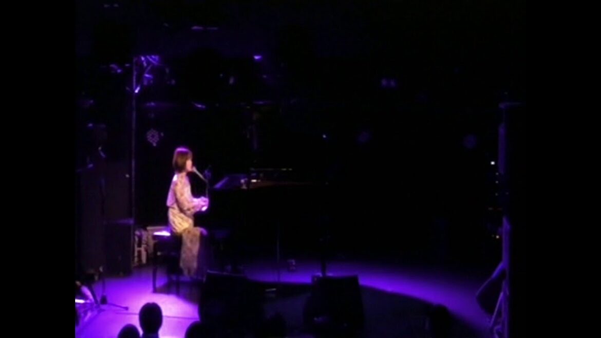 瑠璃色の地球(松田聖子)Covered by 佐藤実絵子 Live 弾き語りver.