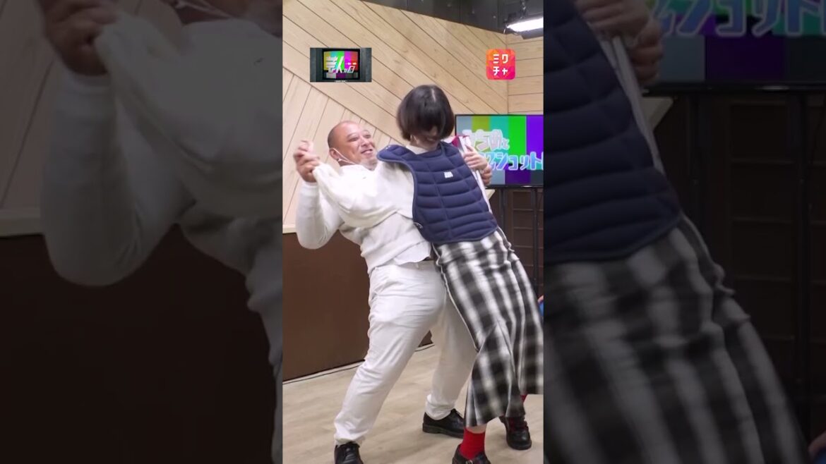 みちおがガチ相撲で美女芸人を..【トム・ブラウン】 #トム・ブラウン #有元さくら子 #芸人#0 #ミクチャ #shorts