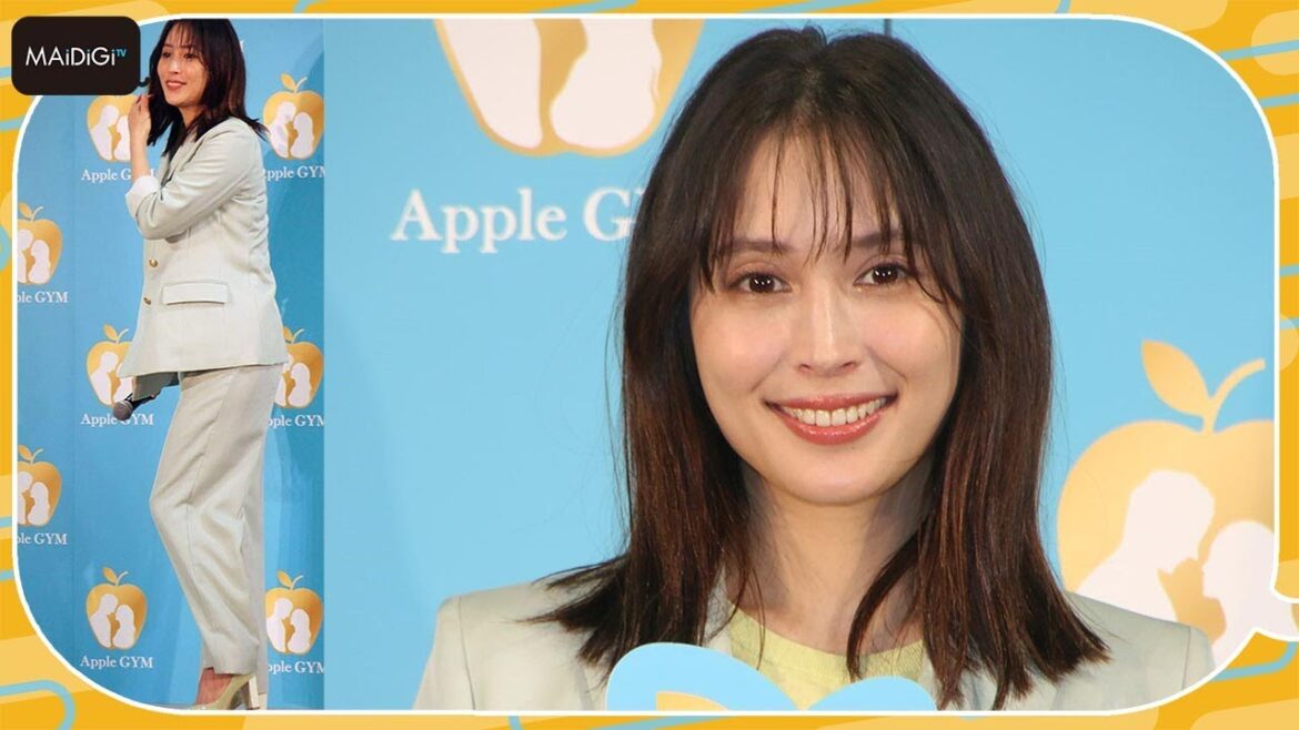 広瀬アリス、初夏の爽やかセットアップコーデで登場 最近はスカイダイビングにハマる? 「Apple GYM」発表会