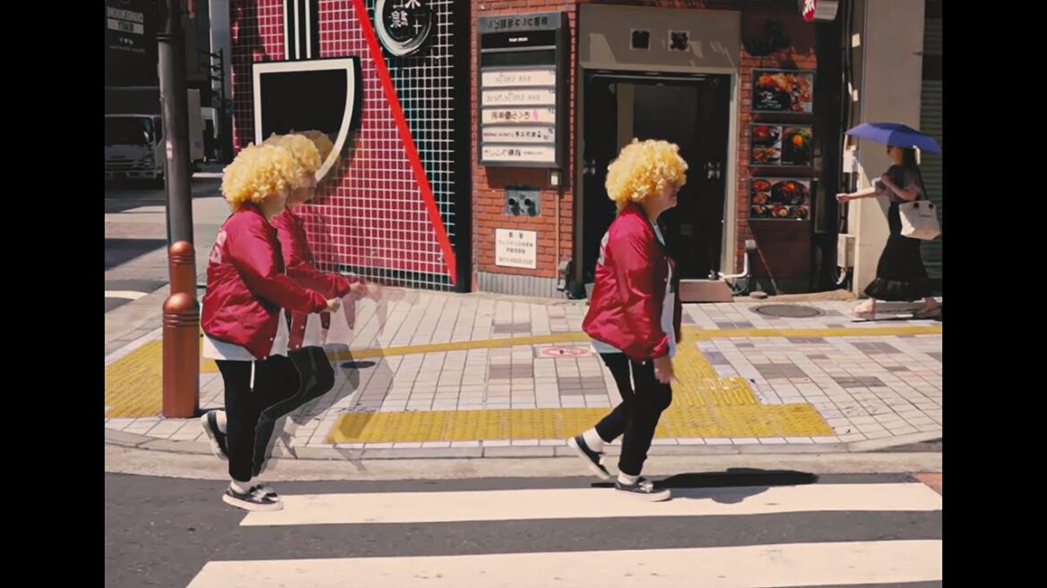 東京フラッシュ / ハリセンボンがMV再現してみた