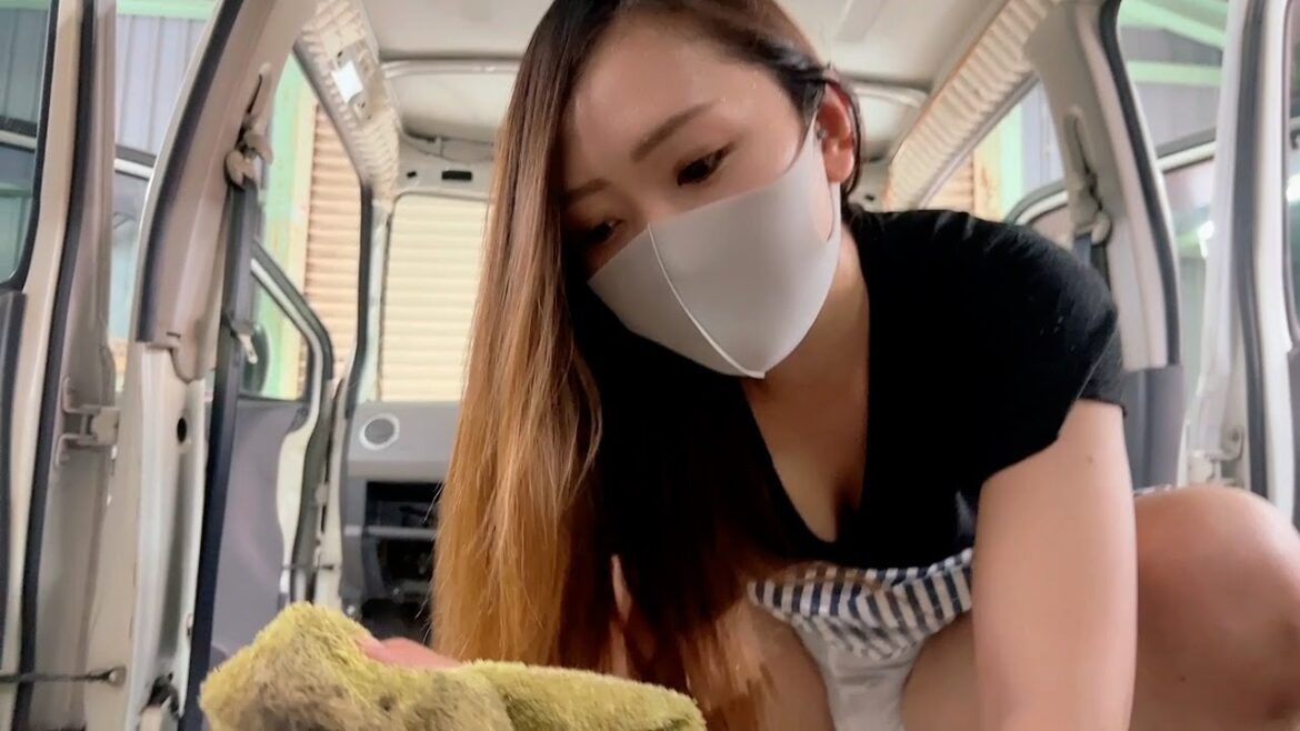 【車内掃除】車の椅子も全部はずして室内清掃