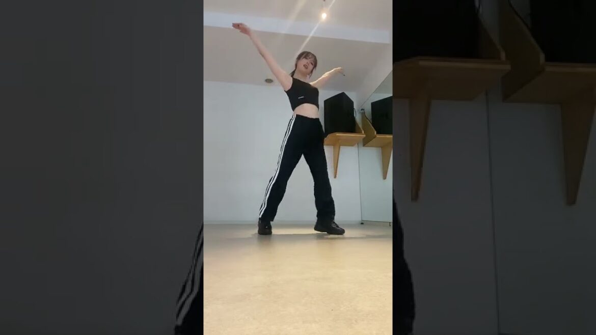 小湊よつ葉(井上理香子) Tiktok 20220518