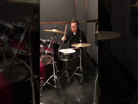 【加藤茶】数十年振りのドラム練習風景動画