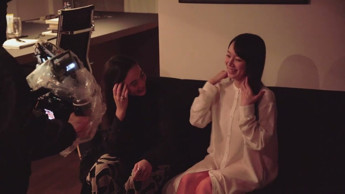 『アイスクリームフィーバー』メイキング映像G 吉岡里帆&モトーラ世理奈 〜菜摘と佐保とアイスとアイス〜