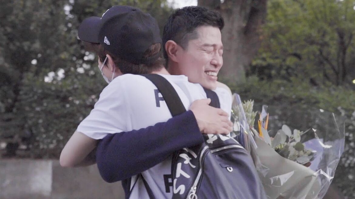 鈴木亮平、恋人役の宮沢氷魚の魅力語る「本当に龍太が氷魚君でよかった」 映画「エゴイスト」メーキング&インタビュー特別映像