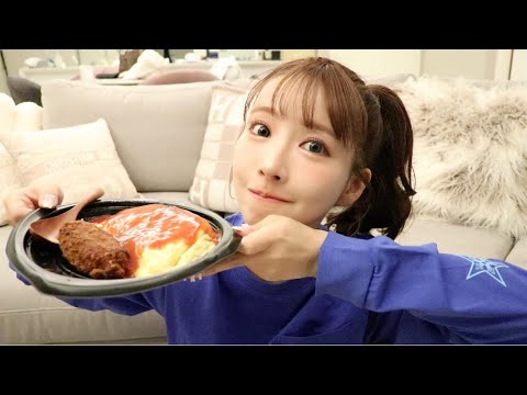 夜ご飯のオムライス食べながらひたすら雑談。