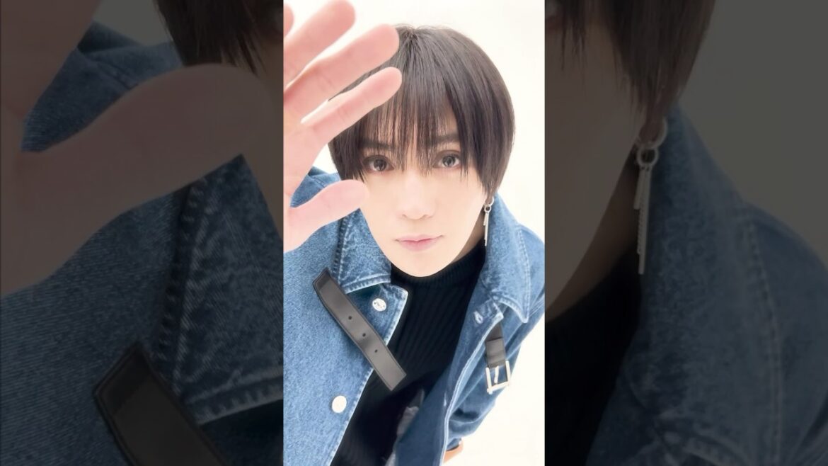 【国宝級イケメンポージング集✨】#八木勇征 さん#西村拓哉 さん#渡辺翔太 さんのイケてるポーズを詰め込みました♡最新の#ViVi国宝級イケメンランキング はNET ViViで✅