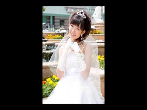 ポスターの谷間にマグネットをはりつけた?NMB48渡辺美優紀と福本愛菜が結婚式のスピーチ対決!