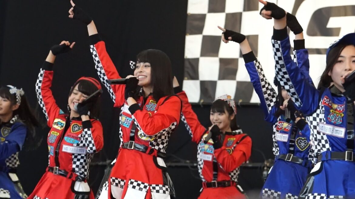 20161127 AKB48チーム8 「ハイテンション」 TOYOTA GAZOO Racing FESTIVAL 2016 (ライブ1部)