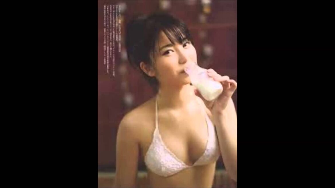 akb48 横山由依のテンション高い時がたまらなく好きです。やっぱり同期と後輩の前では全力で ふざけますね。さすが関西人w ツボに入って爆笑するぱるるも可愛いです