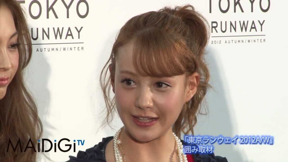 トリンドル玲奈ら登場 「東京ランウェイ 2012A/W」 囲み取材