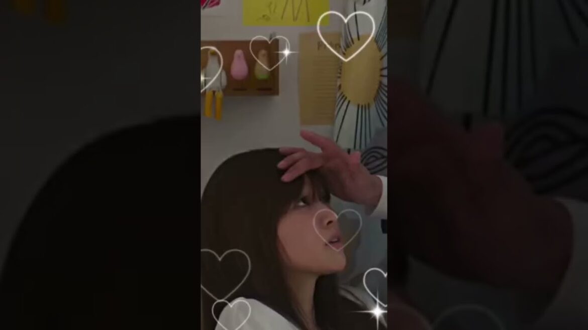 私もこのシーンみて思ってました笑 やっぱ小顔ナンダヨネ#めるる #生見愛瑠 #岩本照 #モエカレはオレンジ色 #モエカレ