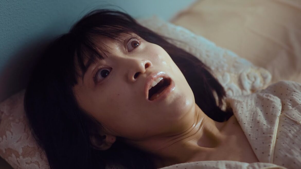 夢で“あの男”を見ると殺される!?出口亜梨沙&木ノ本嶺浩主演 映画『THIS MAN』本予告