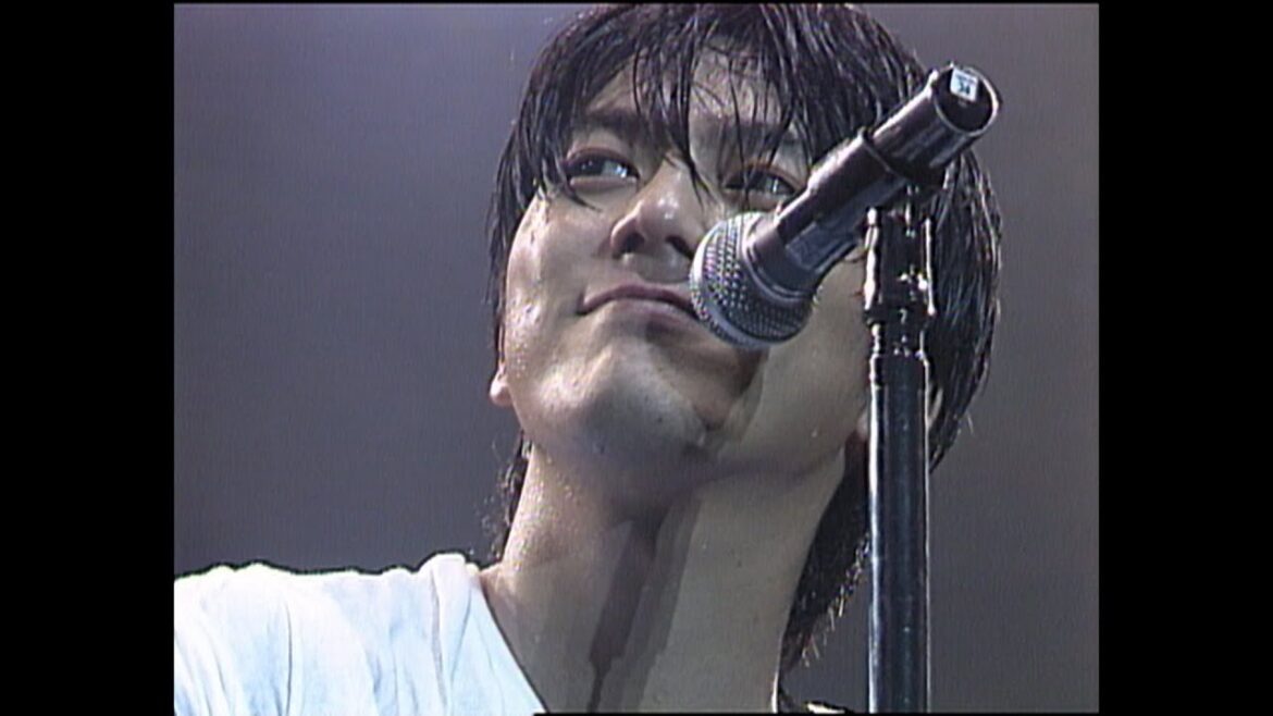 【公式】尾崎豊 「僕が僕であるために」 (LIVE CORE IN TOKYO DOME 1988・9・12)【1stアルバム『十七歳の地図』収録曲】YUTAKA OZAKI /MY SONG